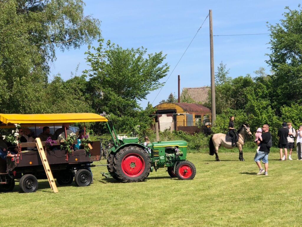 besucher traktor