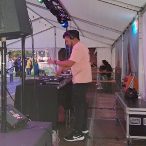 … die ist richtig gut gelaufen. Die WarmUp-Party zur Zeesbootregatta Bodstedt 2025 | von Maik Schlodinski